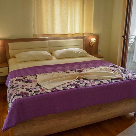 Guest House Alea Ulcinj Kültér fotó